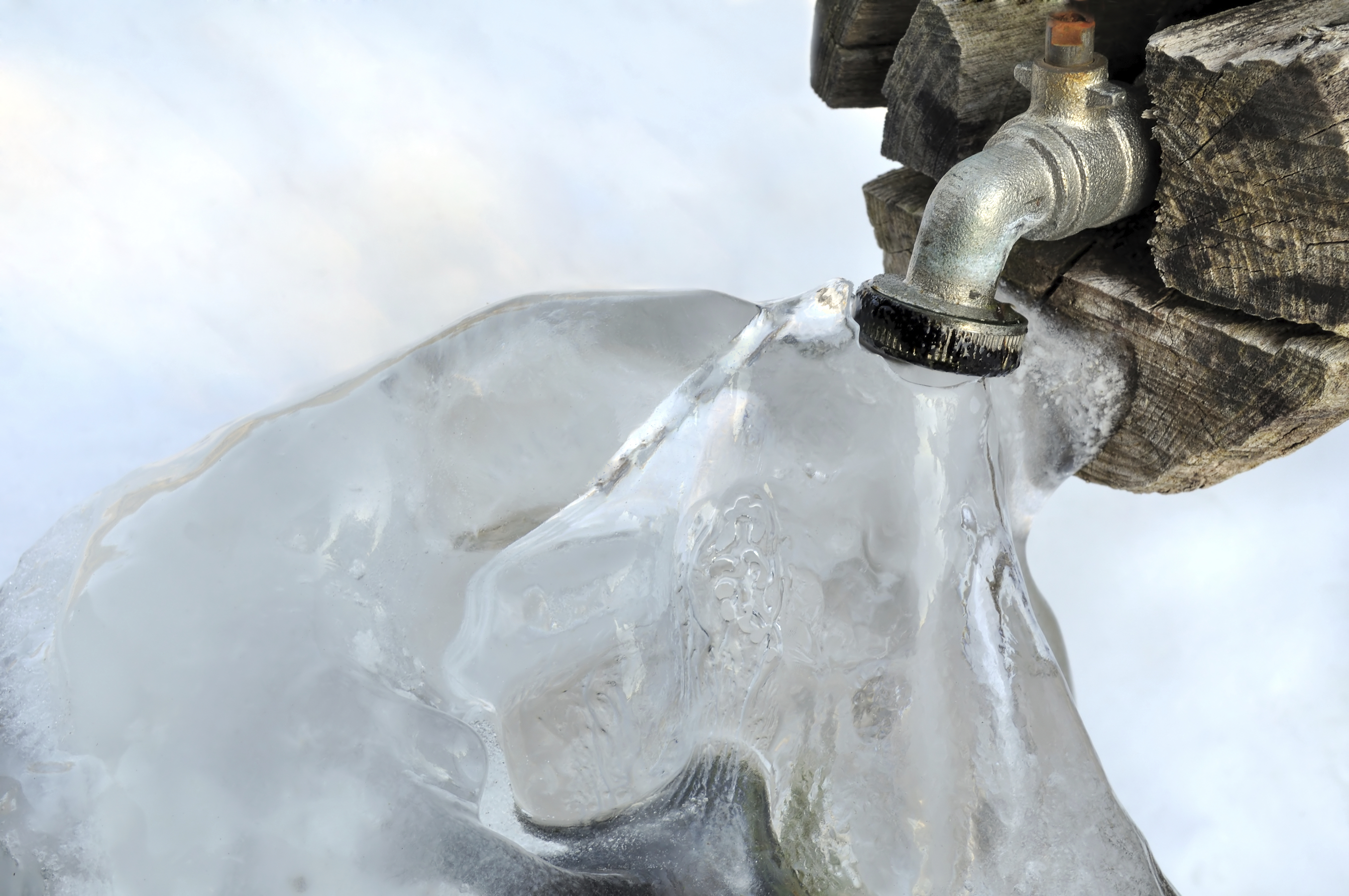iStock_frozen-faucet