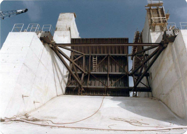 Sterling C. Robertson Dam construction at Lake Limestone