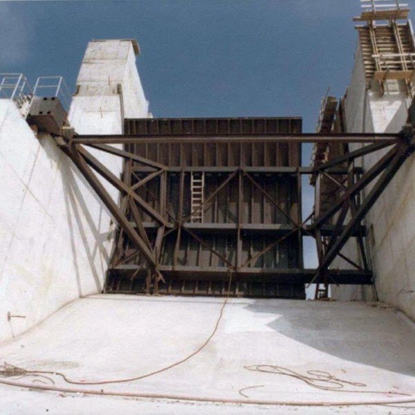 Sterling C. Robertson Dam at Lake Limestone